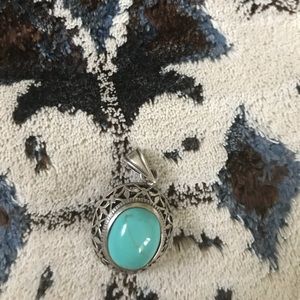 Silver and turquoise pendantif